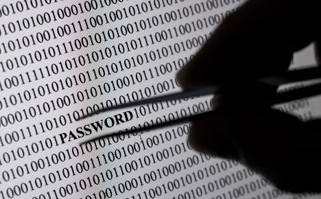 Millions of email accounts, passwords stolen by hackers